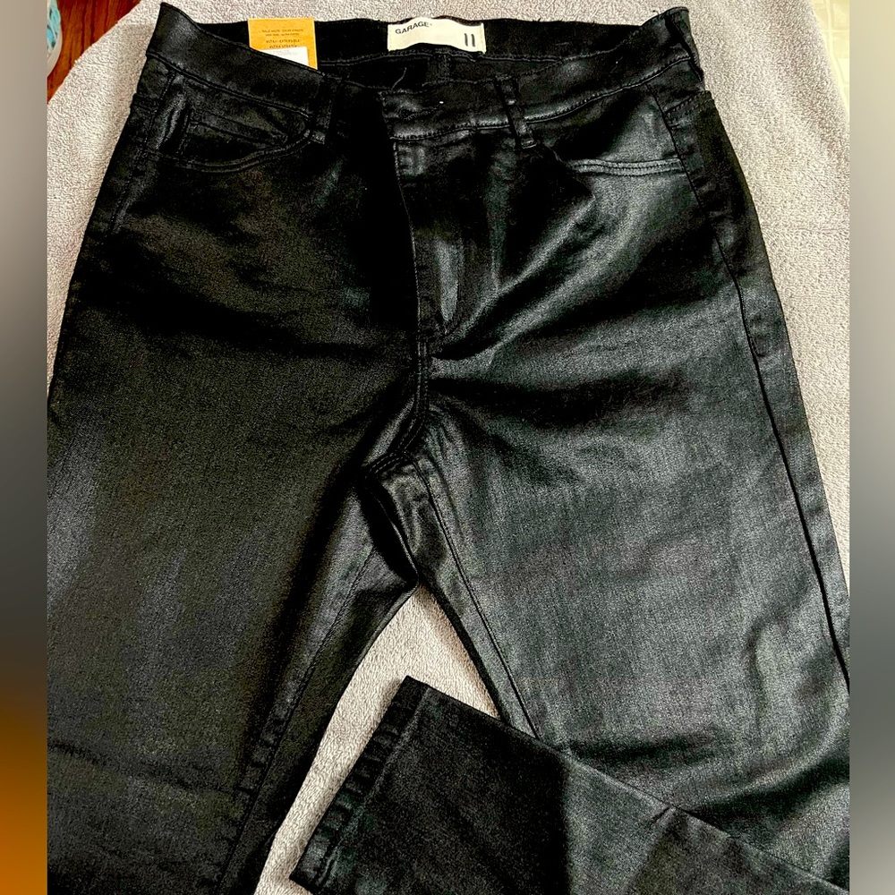 Glossy black skinny leg jean, Garage, NWT size 11